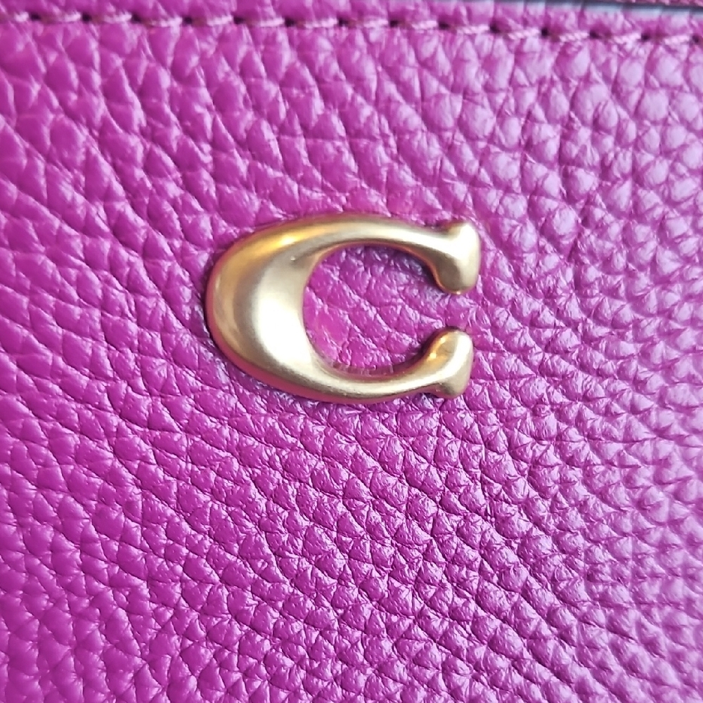 Coach Purple Pebbled Leather Wristlet Clutch NWOT - Picture 5 of 7